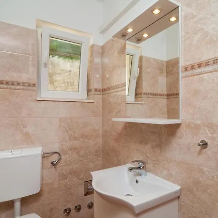 Apartment Victoria *